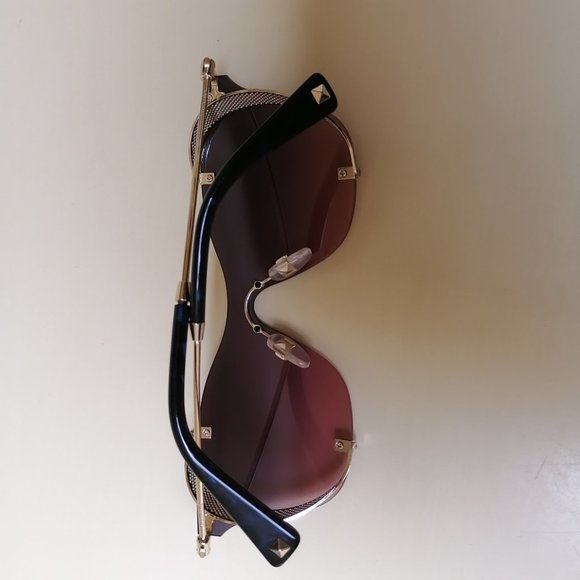 Valentino Women's Sunglasses with Case - Picture 8 of 9